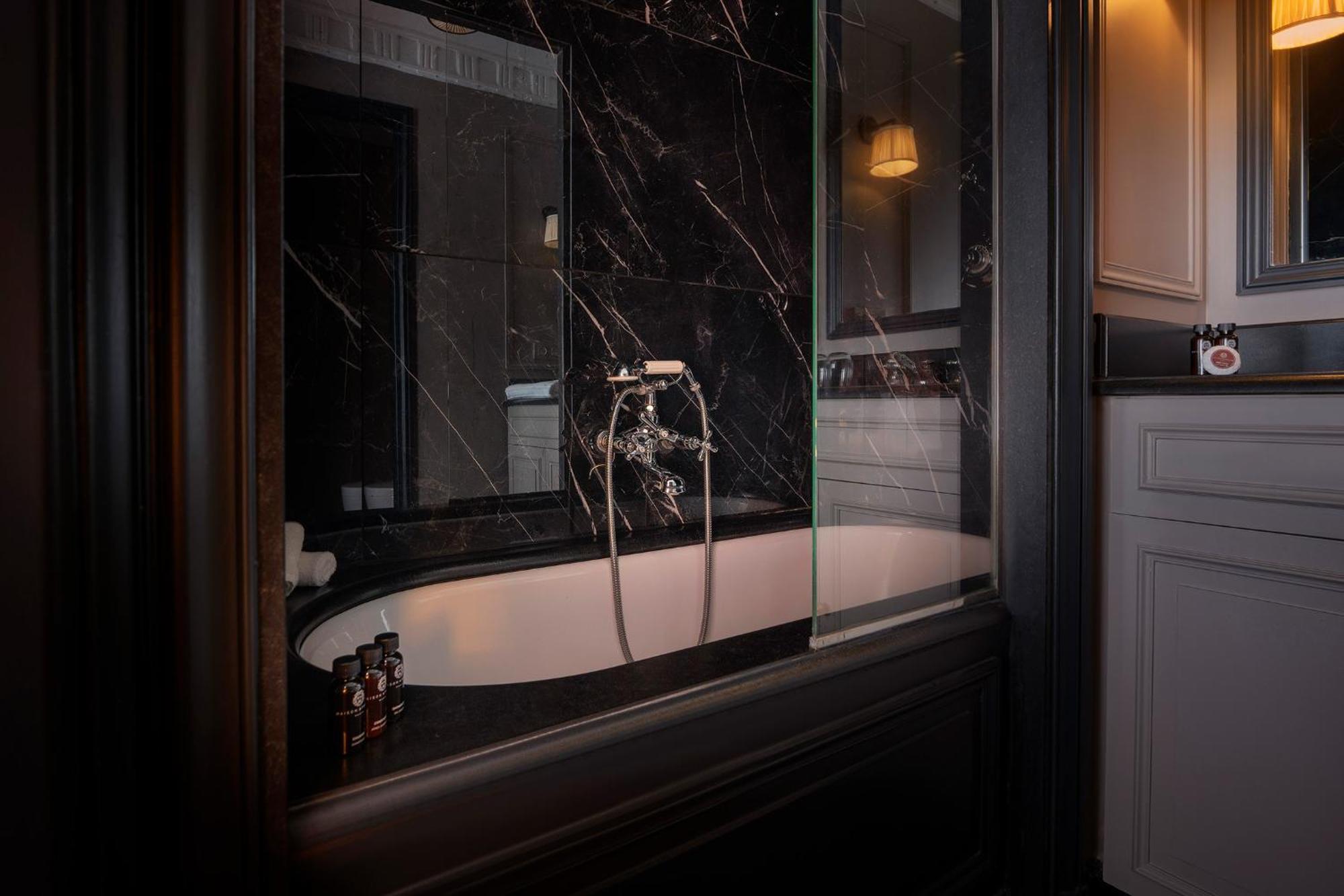 Maison Athenee Paryż Zewnętrze zdjęcie